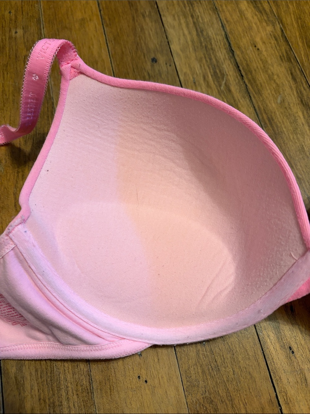 Victoria's Secret Hot Pink Lightly Padded Cotton T-Shirt Bra - Picture 8 of 12